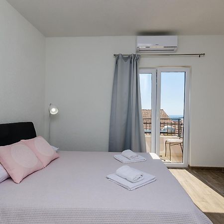 Apartments Life ドゥブロブニク 部屋 写真